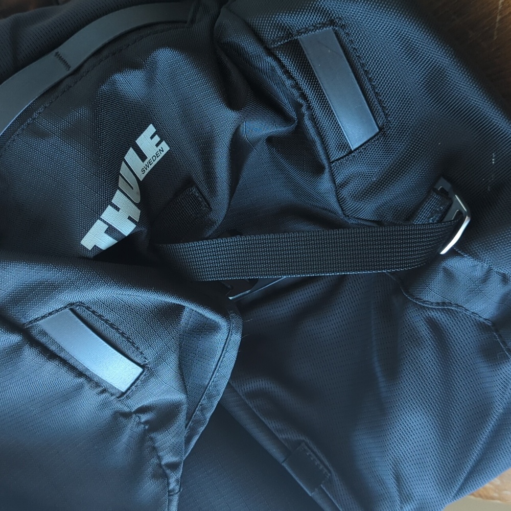 Thule Enroute Mosey Backpack - Picture 2 of 11